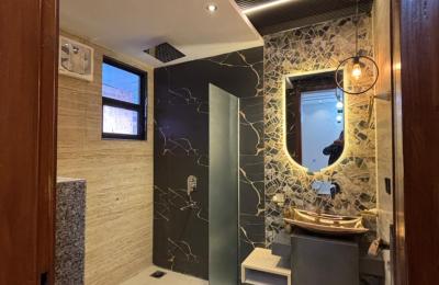 10 Marla House Available For Sale In Central Park